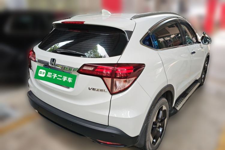 Used Honda Vezel 2017 1.8L CVT Front-Wheel Drive Pioneer Edition Rear Right 45 Deg