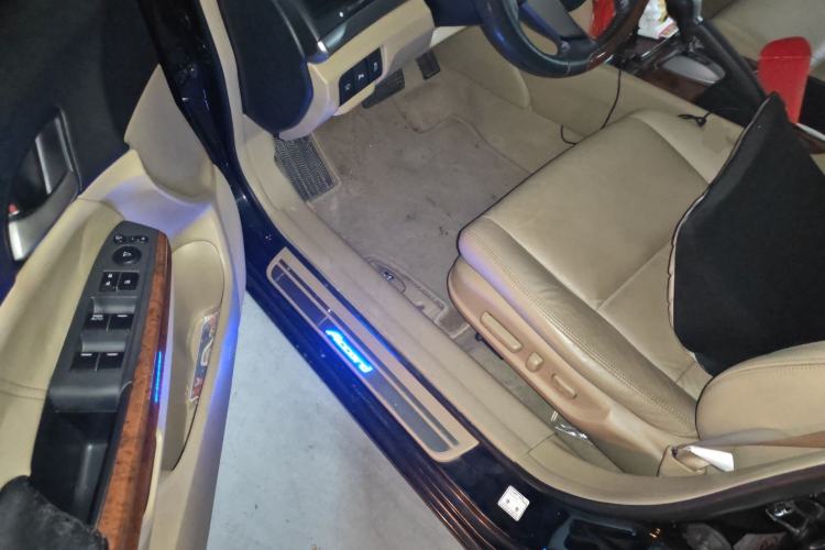 Used Honda Accord 2012 2.4L SE Driver Seat