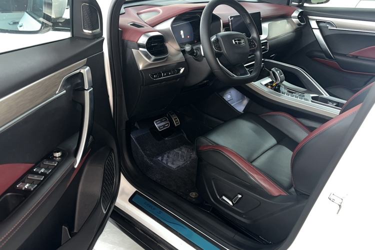 Used Geely Auto Coolray 2019 Sport Version 260T DCT Battle China VI Standard
