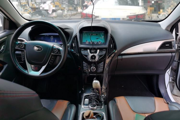 Used BYD Qin New Energy 2016 Qin EV300 Prestige Model
