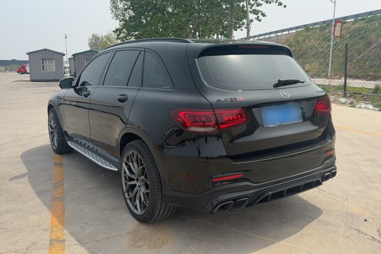 Used Mercedes-Benz GLC 2020 GLC 300 L 4MATIC Luxury Model Exterior 2