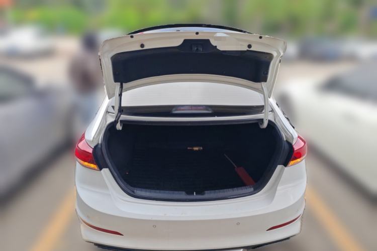 Used Hyundai Elantra (6th Generation / Lingdong) 2016 1.4T Dual-Clutch Xuan Dong · Dynamic Version
