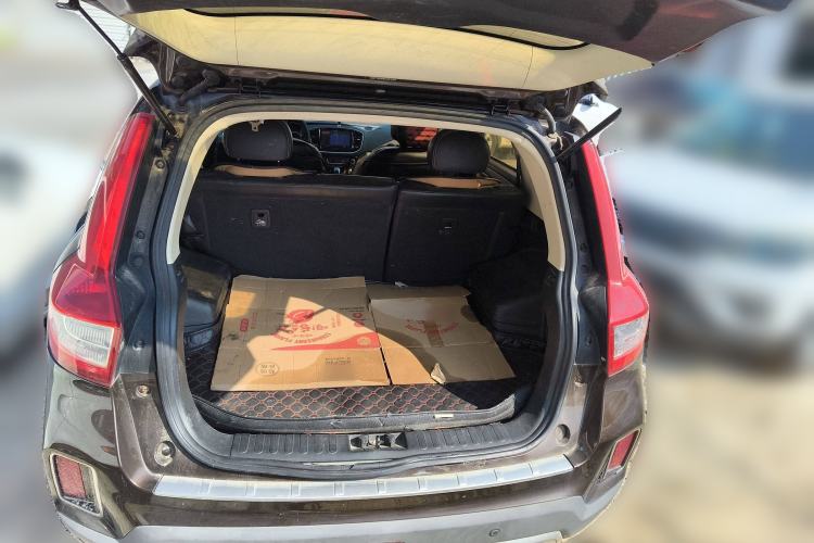 Used Geely Auto Vision X6 2016 1.8L Manual Luxury Model