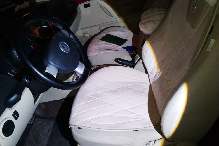 Used Volkswagen Beetle 2010 2.0 BlackOrange Comfort Edition Left Front Seat