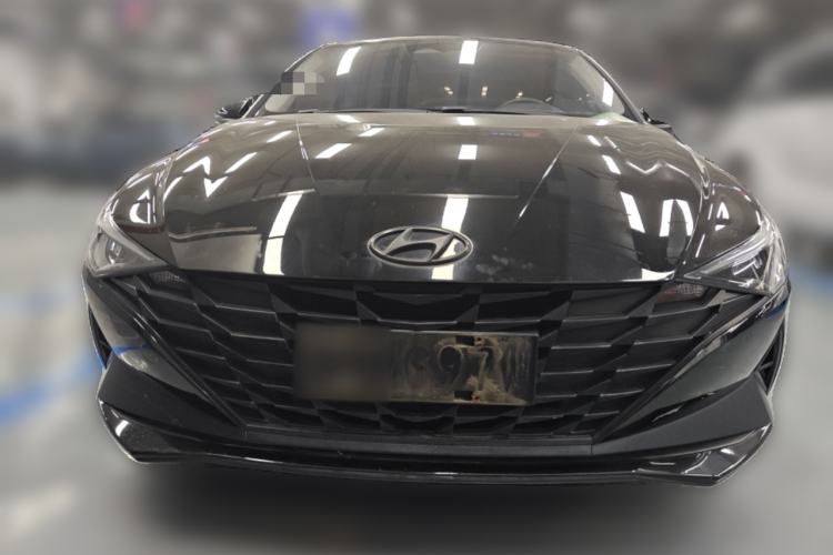 Used Hyundai Elantra 2022 1.5L CVT LUX Black Knight Limited Edition
