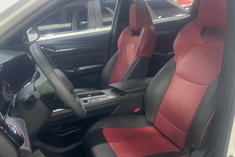 Used CHANGAN X5 PLUS 2025 1.5T DCT High-Energy Version
