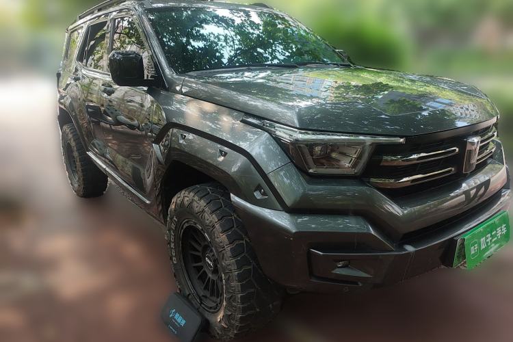 Used Tank 400 New Energy 2023 Hi4-T Super Edition Front Right 45 Deg