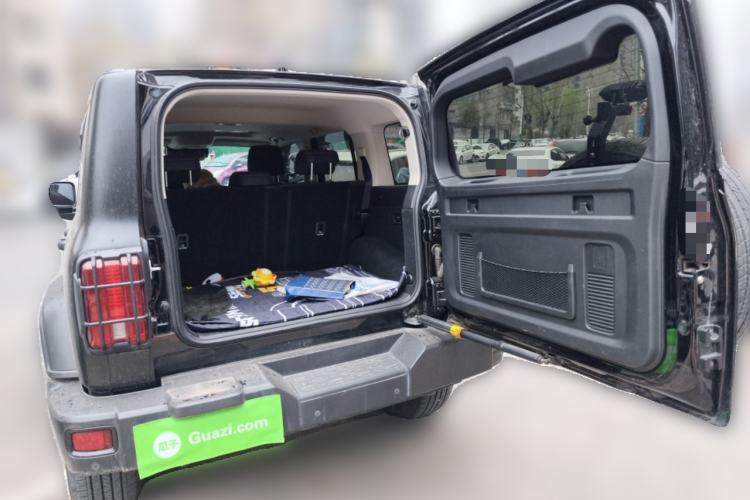 Used Tank 300 2023 Off-Road Edition 2.0T Conqueror Trunk