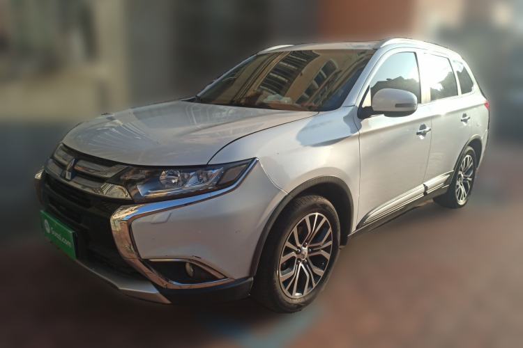 Used Mitsubishi Outlander 2016 2.4L 4x4 Elite Edition 5 Seats