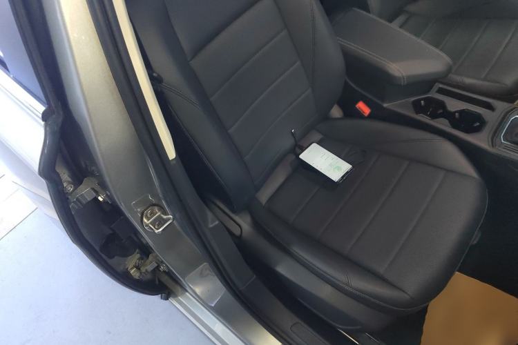 Used Volkswagen Lavida 2021 1.5L Automatic Comfort Edition Right Front Seat