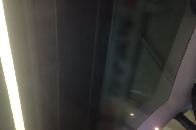 Used Tesla Model Y 2021 Standard Range Rear-Wheel Drive Version Headliner