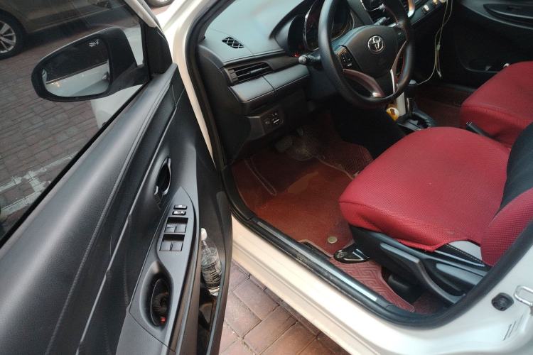 Used Toyota YARiS L Zhi Xuan 2022 1.5L CVT Leading PLUS Edition
