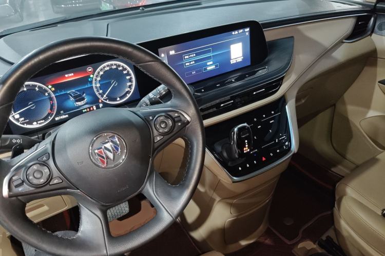 Used Buick GL8 2021 ES Land Cruiser 653T Luxury Edition
