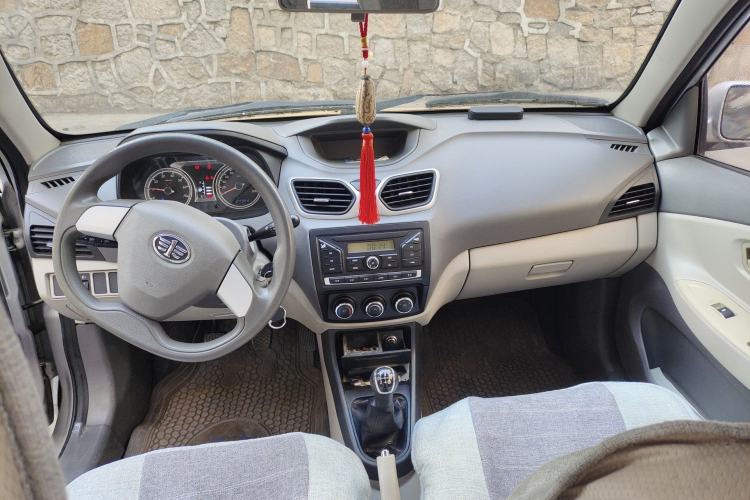 Used FAW Xiali N5 2014 1.0L Manual Standard Edition
