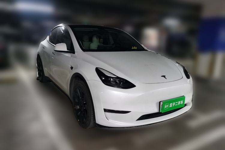 Used Tesla Model Y 2023 Rear-Wheel-Drive Version
