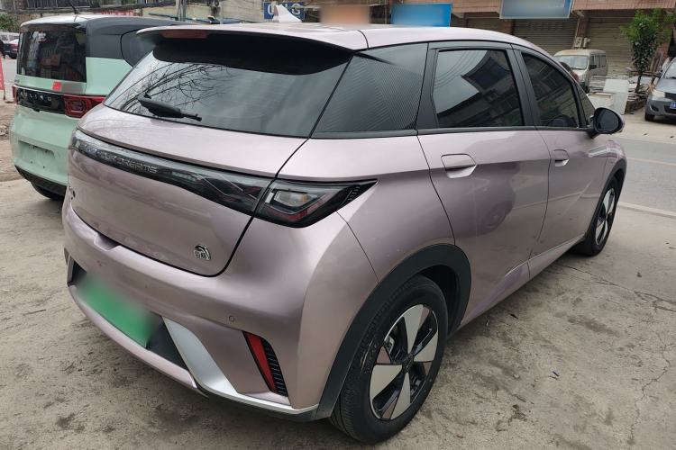 Used BYD Dolphin 2023 420 km Fashion Edition
