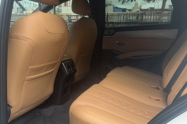 Used BYD Song L DM-i 2024 160km Beyond Edition
