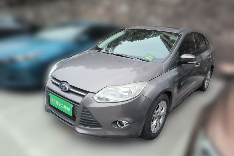 Used Ford Focus 2012 Sedan 1.6L Automatic Fashion Edition