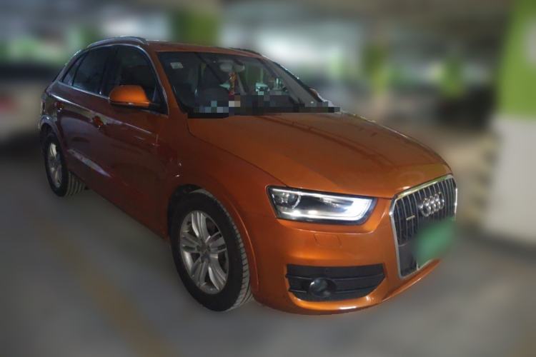 Used Audi Q3 2015 35 TFSI quattro Technology Edition Front Right 45 Deg