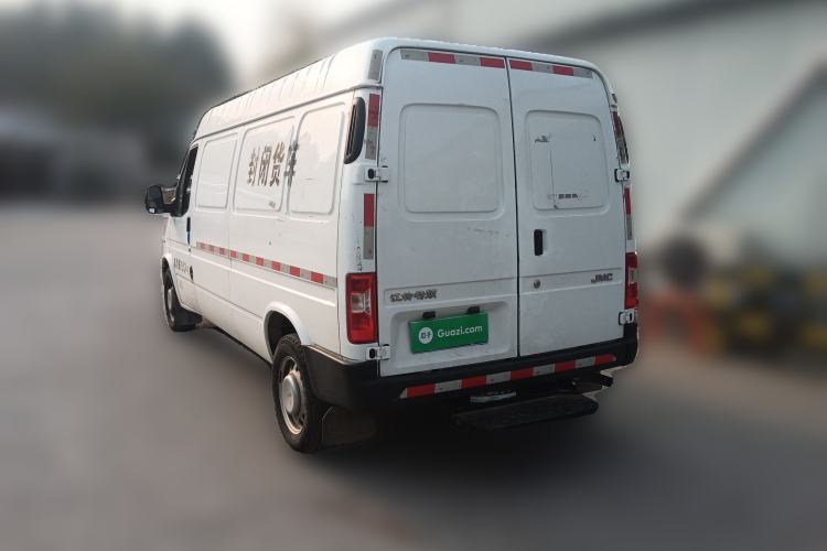 Used JMC Transit 2021 2.8T Space King Standard Version Long Wheelbase Mid-Height Roof Rear Single Tire 3-Seater Diesel China VI Emission Standard JX493
