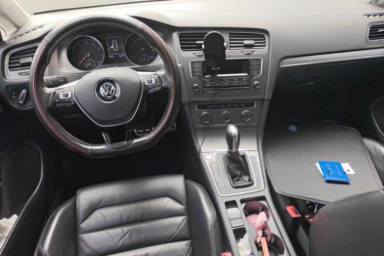 Used Volkswagen Golf 2014 1.4TSI Automatic Luxury Model