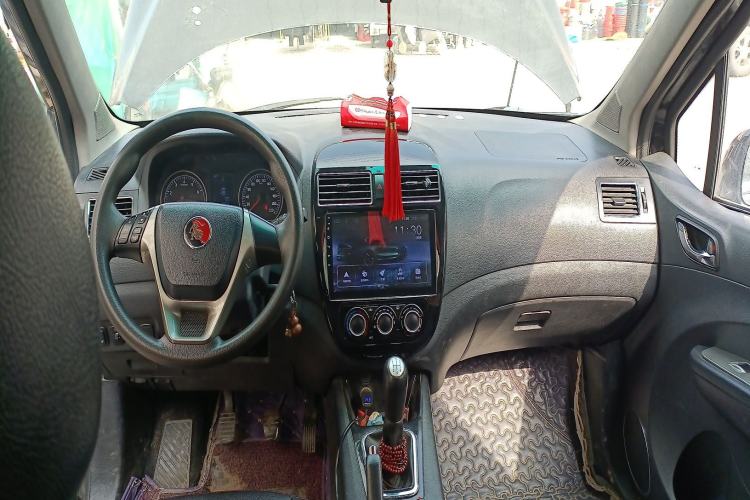 Used FORTHING Joyear X5 2013 1.6L Manual Luxury Model China IV Standard