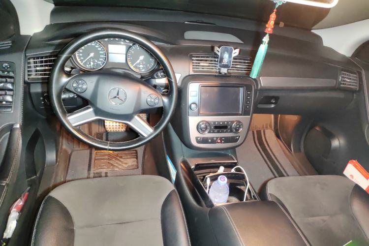 Used Mercedes-Benz R-Class 2014 R 320 4MATIC Business Model
