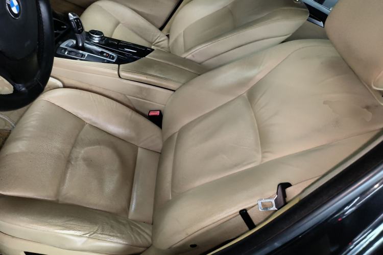 Used BMW 5 Series 2013 525Li Luxury Model