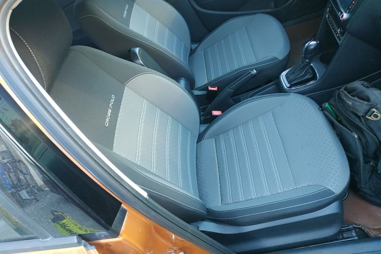 Used Volkswagen Polo 2016 1.6L Cross Polo Automatic