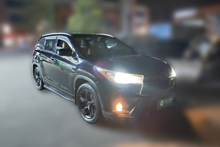 Used Toyota Highlander 2017 2.0T Four-Wheel Drive Luxury Edition 7 Seats