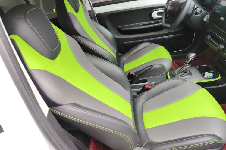 Used Roewe Clever 2021 302 km New Four-Seater Super-Efficient Version