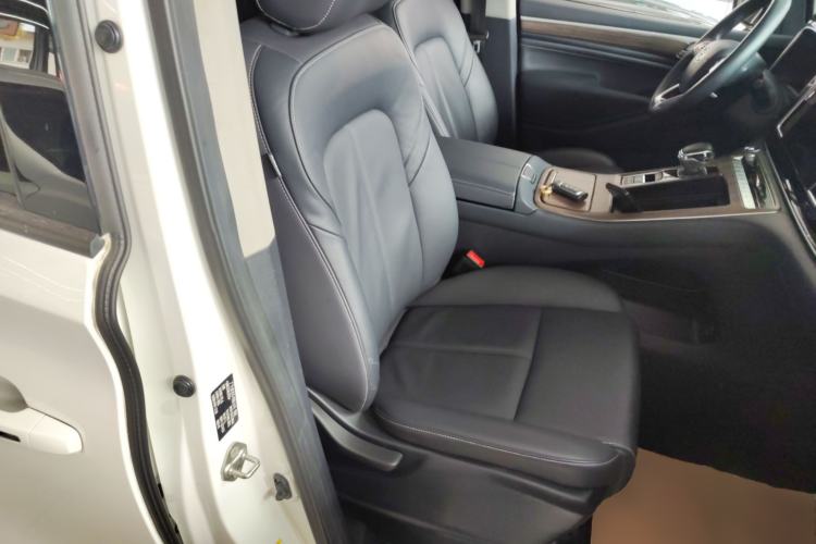 Used GAC Trumpchi M8 2021 Master Series 390T Prestige Edition Right Front Seat