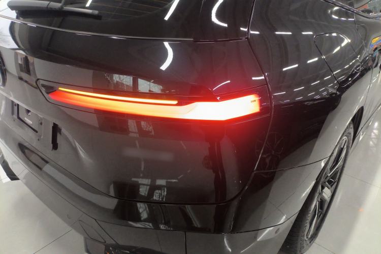 Used BMW iX 2022 xDrive40
