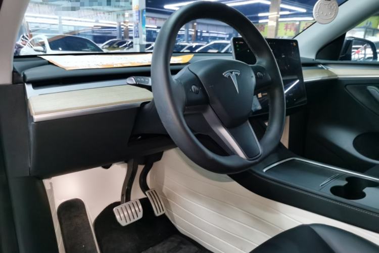 Used Tesla Model Y 2021 Performance High-Performance All-Wheel-Drive Version