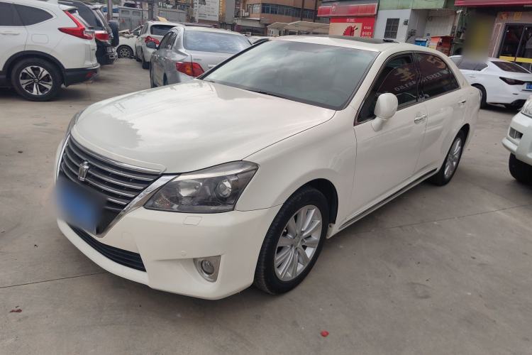 Used Toyota Crown 2012 2.5L Royal Leather Edition