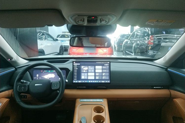 Used Haval Fierce Dragon Max 2025 Hi4 165 Ultra Smart Drive Edition Center Console