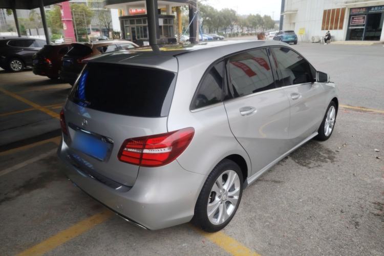 Used Mercedes-Benz B-Class 2015 B 200 Fashion Model