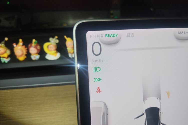 Used Tesla Model 3 2020 Revised Version Standard Range Rear-Wheel Drive – Upgraded Edition Instrument Cluster