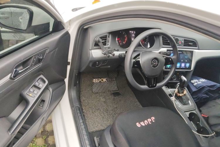 Used Volkswagen Lamando 2017 230TSI DSG Fashion Edition
