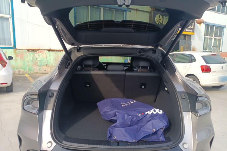 Used Xiaomi Auto YU7 2025 Ultra-Long Range Rear-Wheel Drive Version
