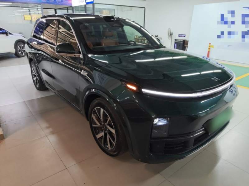 Used Li Auto L8 2023 Max model — 3