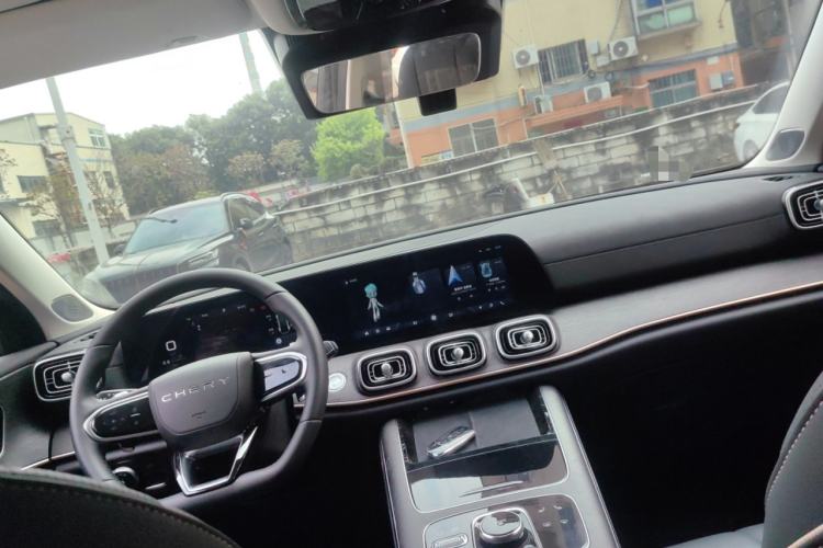 Used Chery Tiggo 9 2023 2.0T Dual-Clutch Two-Wheel Drive Leading Edition 5 Seats
