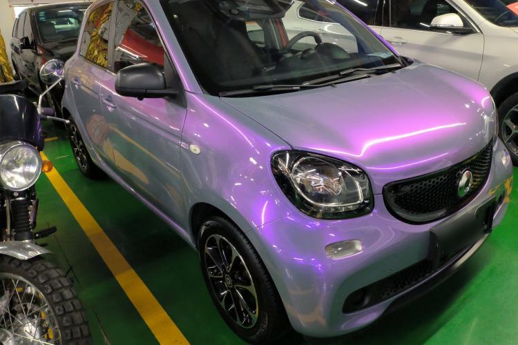 Used smart forfour 2016 1.0L 52 kW Passion Edition
