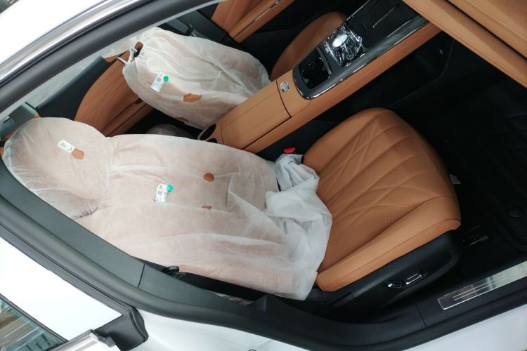 Used Geely Galaxy Galaxy 8 2025 130km EM-i Prestige Edition
