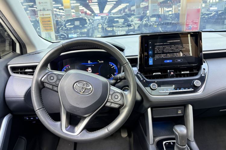 Used Toyota Corolla Cross 2022 2.0L Flagship Edition Interior 3