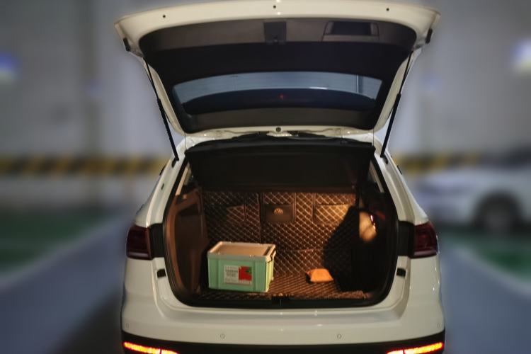 Used Volkswagen Tharu 2022 280TSI Two-Wheel Drive Comfort Edition Trunk