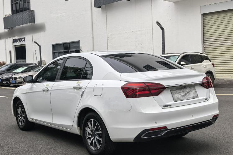 Used Geely Auto Emgrand 2019 Leading Edition 1.5L CVT Luxury Model China VI Standard Exterior 5