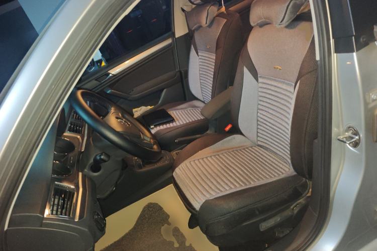 Used Volkswagen Bora 2018 1.5L Automatic Fashion Model