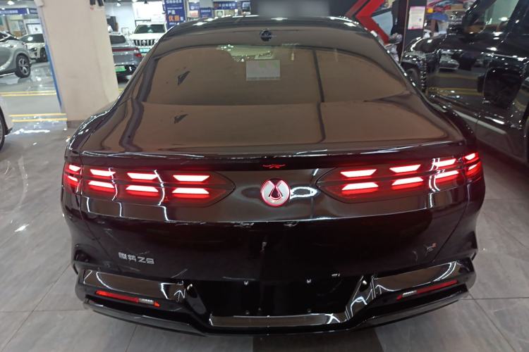 Used Denza Z9 2024 1100 km All-Wheel-Drive Ultra Version
