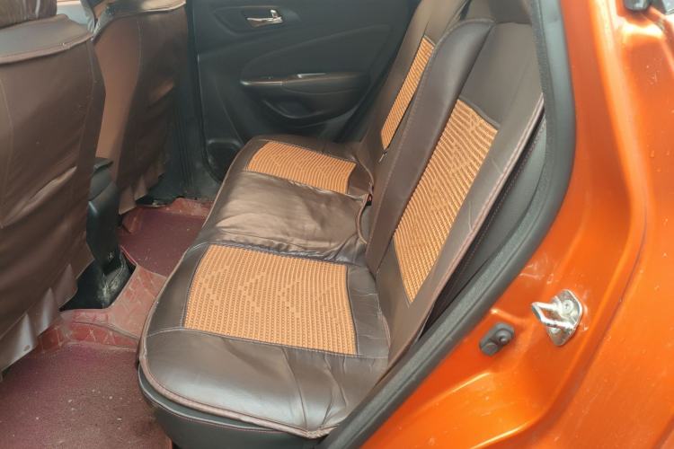 Used CHANGAN CS15 2016 1.5L Manual Luxury Edition
